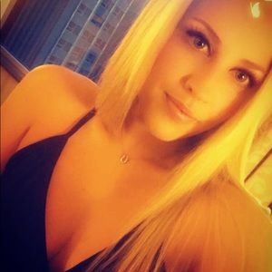 Meet your Posher, Jenna